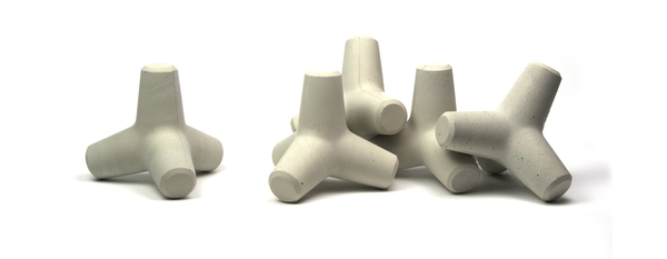 Tetrapods – Strand Design